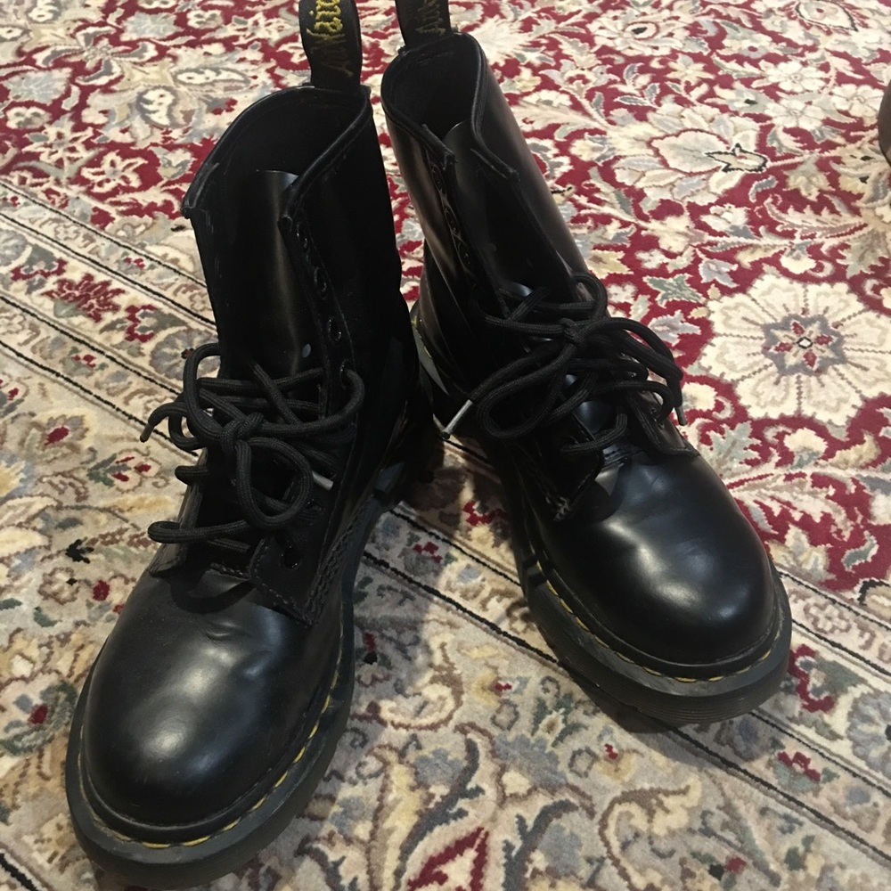 Matte Black Dr Martens
